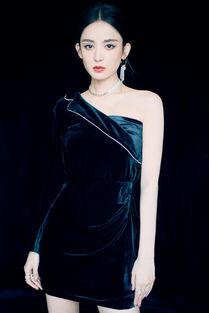 扎娜的照片,镜头下的独特魅力与个性风采