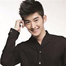 李泰坤个人资料,才华横溢的青年才俊，多领域成就斐然