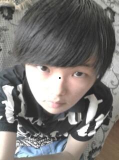 16岁男生图片,16岁少年的活力瞬间